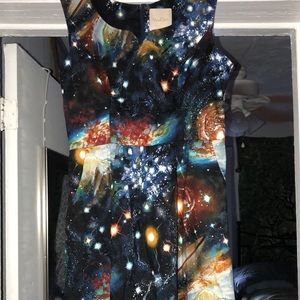 Heart and solar aline dress. With pockets.